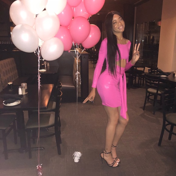 Bodycon pink dress - Picture 1 of 4